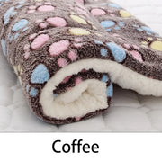 Fluffy pet sleeping mat for winter warmth
