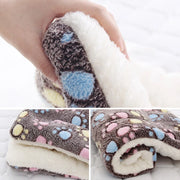 Warm sleeping pad with bear pattern for pets"  "