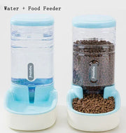 Ergonomic feeding bowls for puppies and kittens