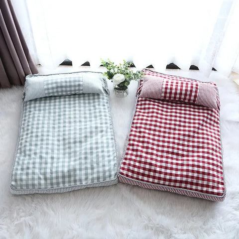 fluffy pet sofa bed for cats and toy breed dogs