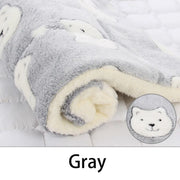 Soft warm blanket pad for small dogs and cats